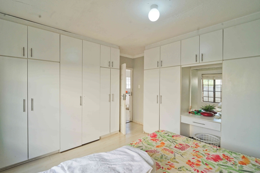 5 Bedroom Property for Sale in Vincent Eastern Cape